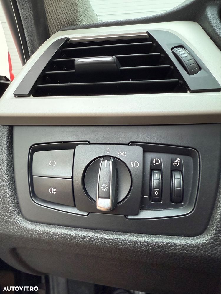 BMW Seria 3 320d - 14