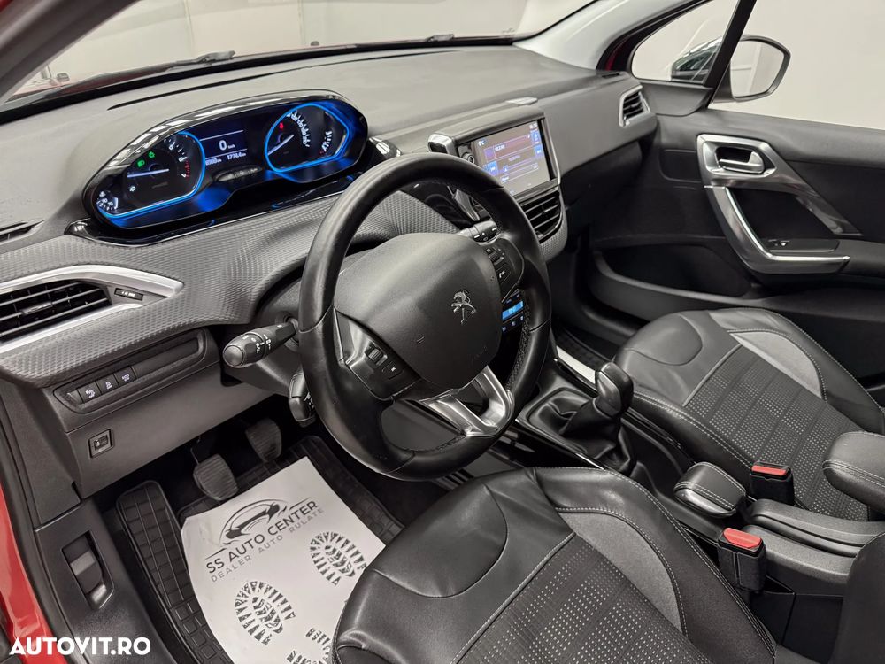 Peugeot 2008 PureTech 110 Stop&Start Allure - 19