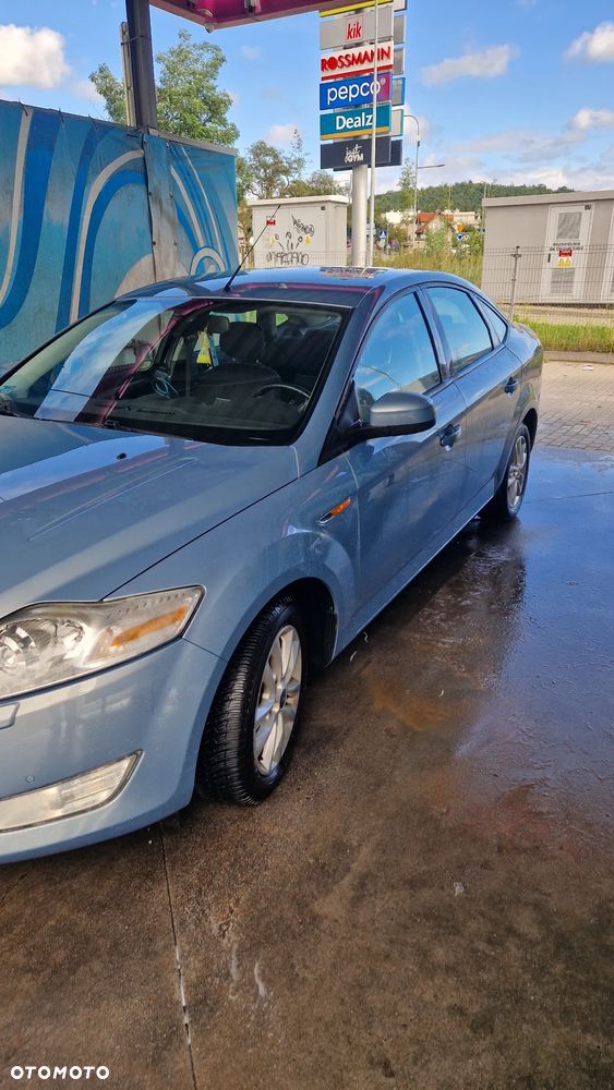 Ford Mondeo 1.8 TDCi Trend - 9