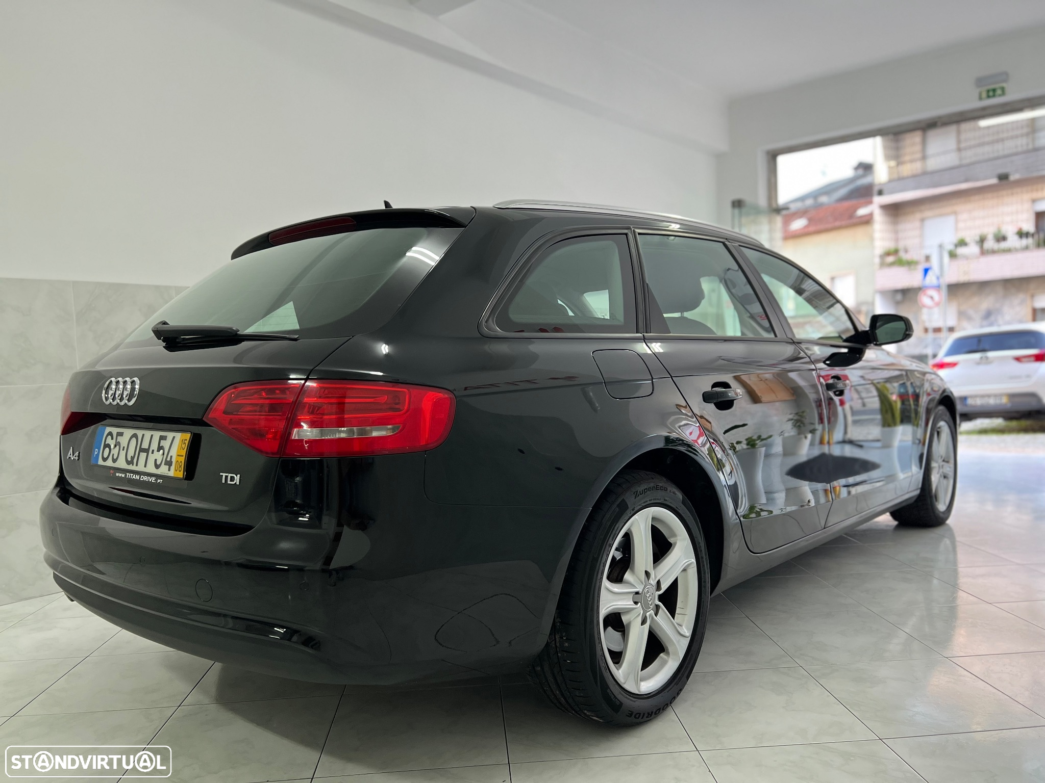 Audi A4 Avant 2.0 TDI multitronic Advance - 5