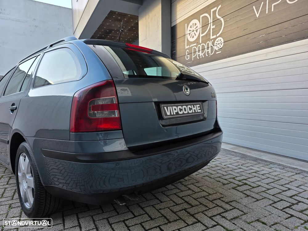 Skoda Octavia Break 1.9 TDi Sportline - 30