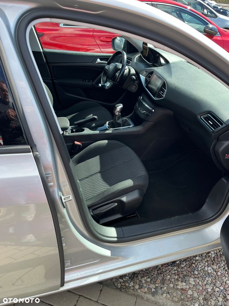 Peugeot 308 1.6 BlueHDi Active S&S - 11