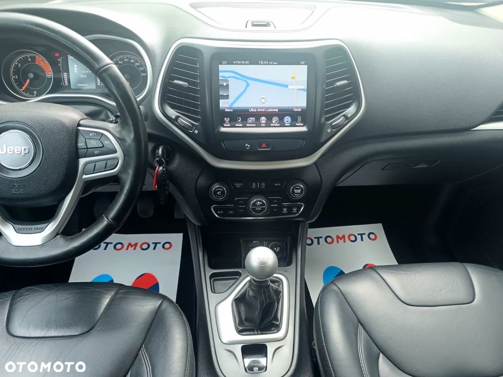 Jeep Cherokee 2.0 Multijet Longitude - 32
