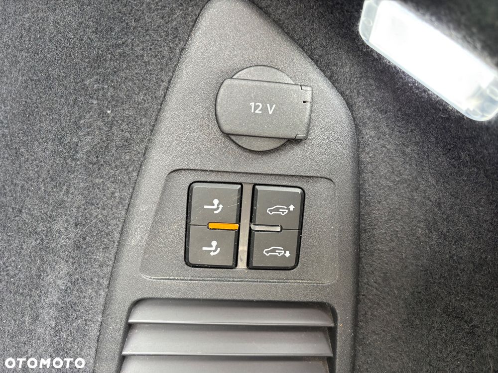 Volkswagen Touareg 4.0 V8 TDI SCR 4Mot R-Line - 39