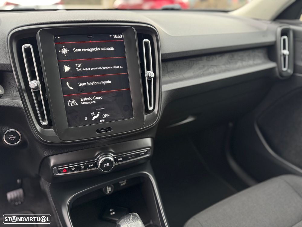 Volvo XC 40 1.5 T2 Momentum Core - 16