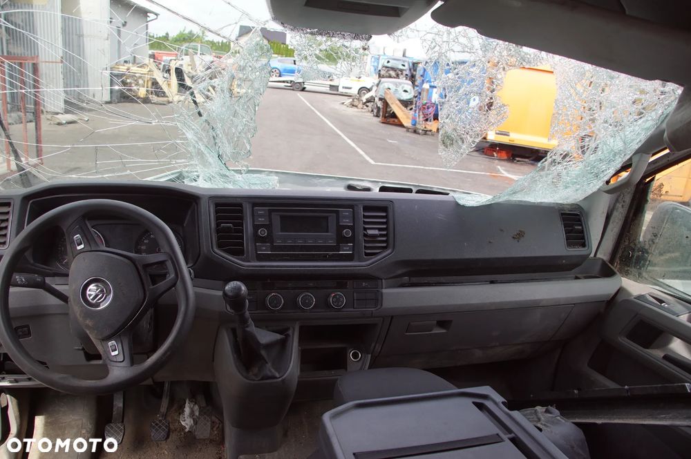 Auto na części  Volkswagen Crafter 2 II 2.0 TDI 140 KM DNA SKRZYNIA 6 VLE MANUALNA KOLOR LB9A 2024R Silnik 44 TYŚKM Skrzynia Drzwi Lusterko Szyba Sterownik Deska Kokpit Licznik doka fotel drzwi paka skrzynka felga skrzynia silnik maglownica - 15