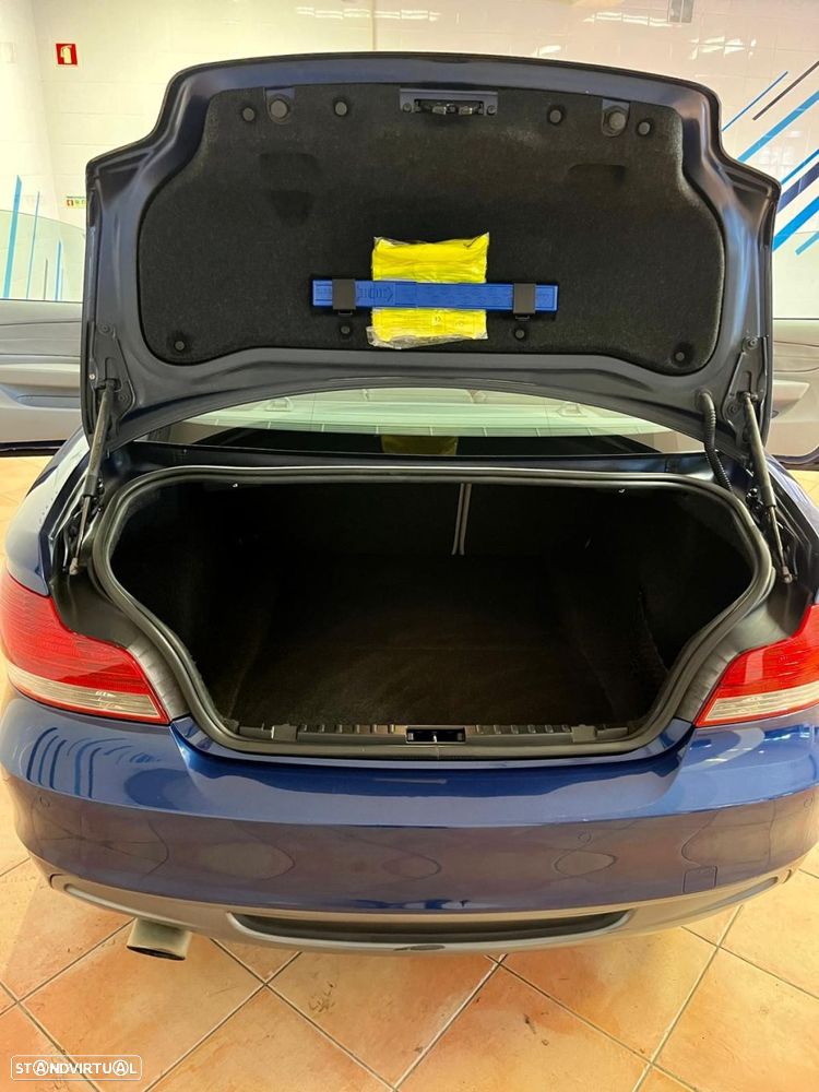 BMW 120 dA Coupe - 15