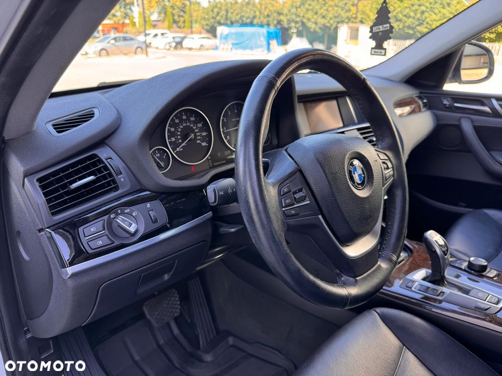 BMW X4 xDrive28i - 12
