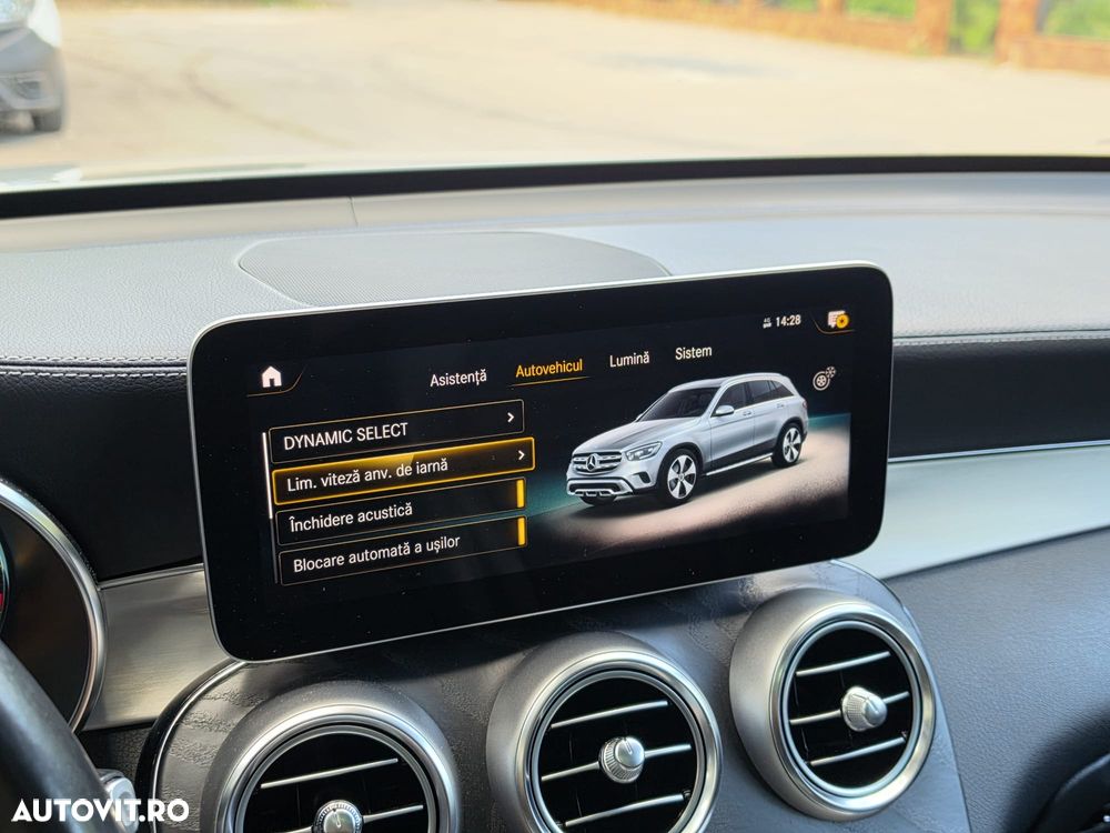 Mercedes-Benz GLC 220 d 4MATIC 9G-TRONIC AMG Line - 21