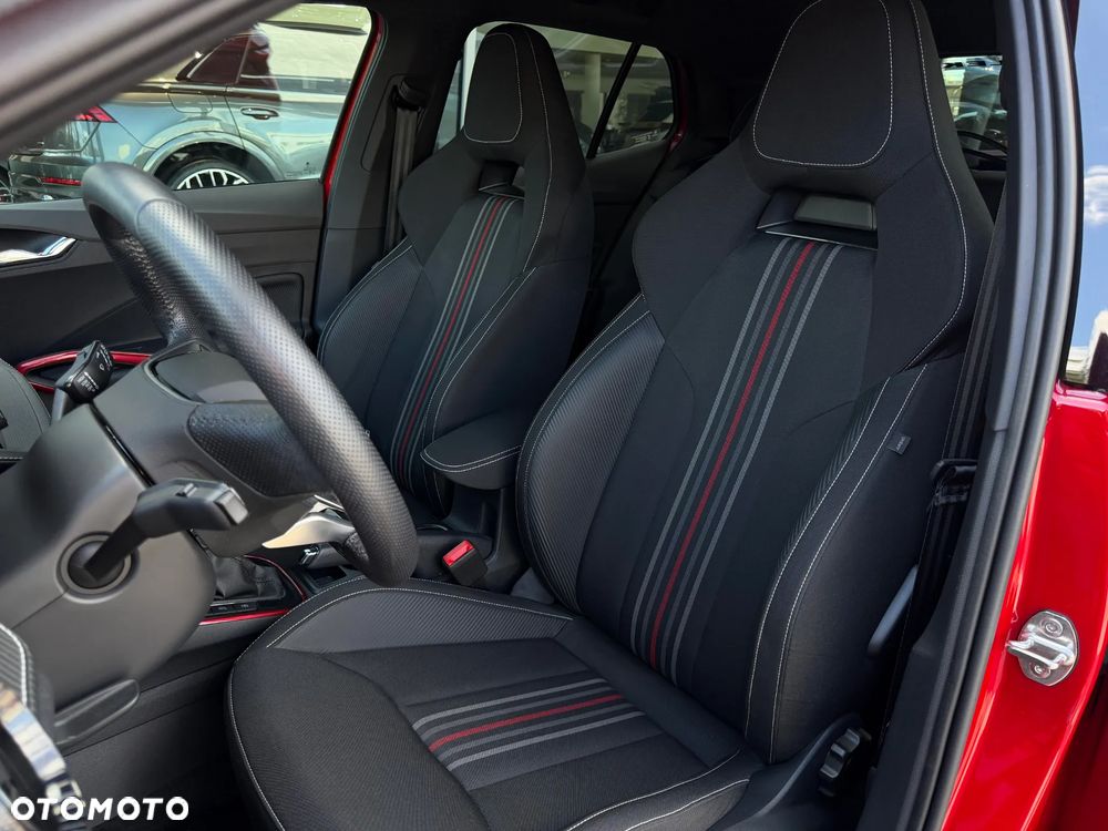 Skoda Fabia 1.0 TSI Monte Carlo DSG - 10