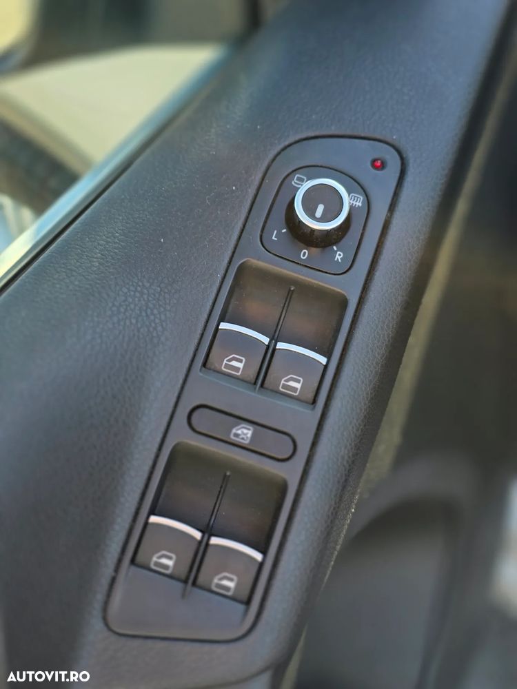 Volkswagen Tiguan - 6