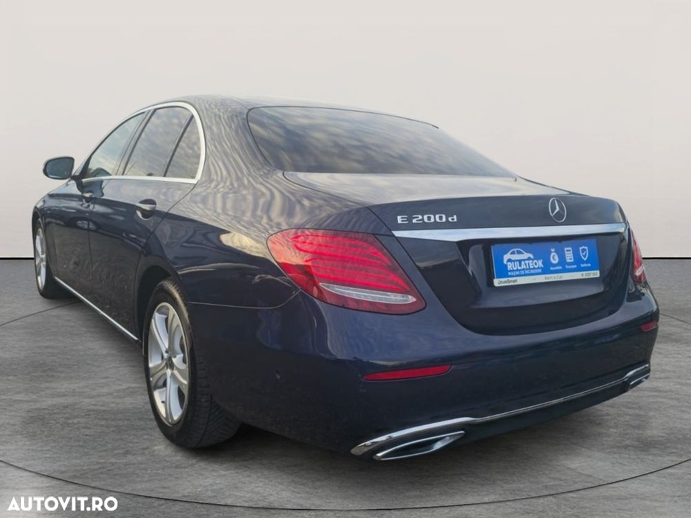 Mercedes-Benz E 200 d T-Modell Aut - 4