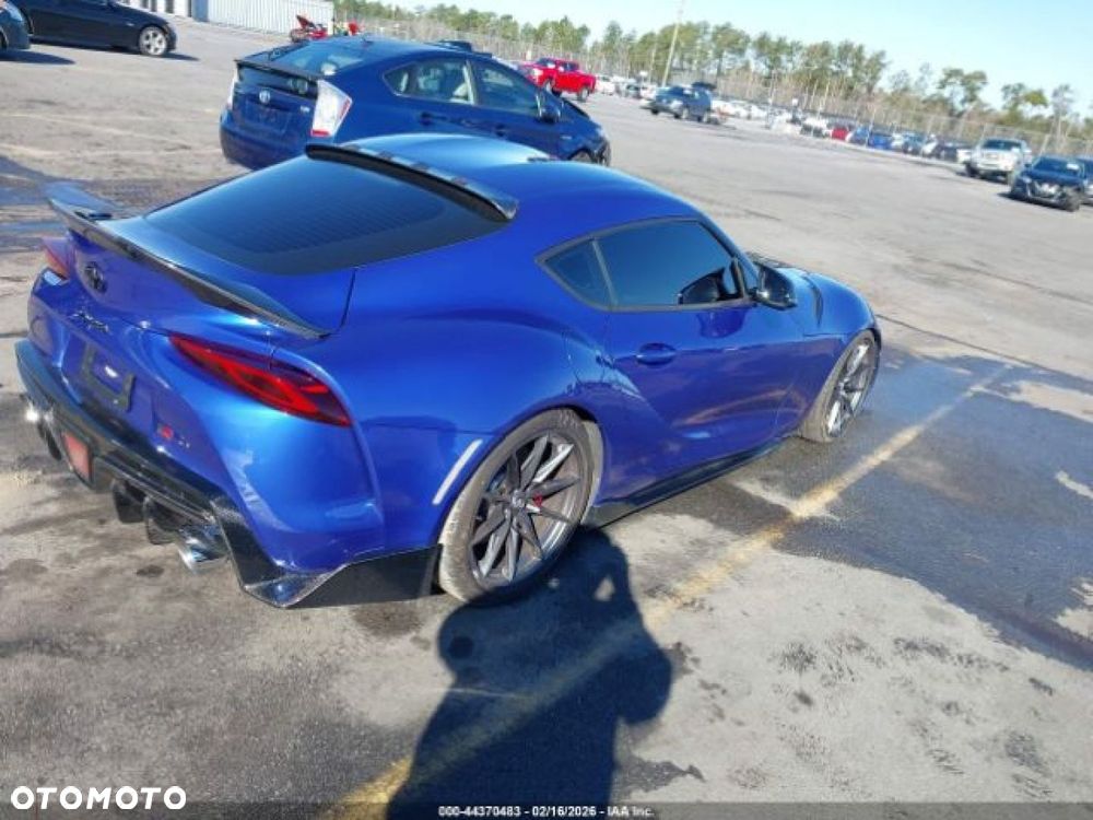 Toyota Supra - 3