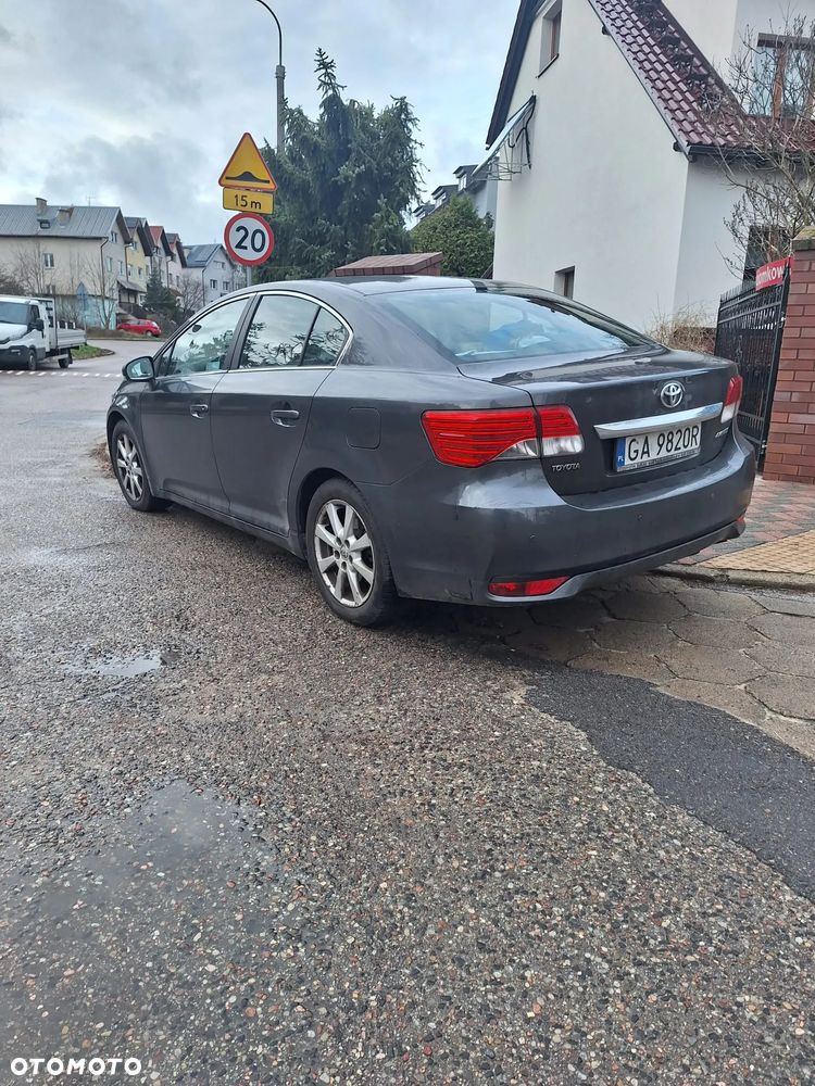 Toyota Avensis 1.8 Premium MS - 5