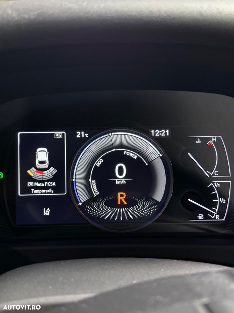 Lexus UX 250h Business Edition - 20