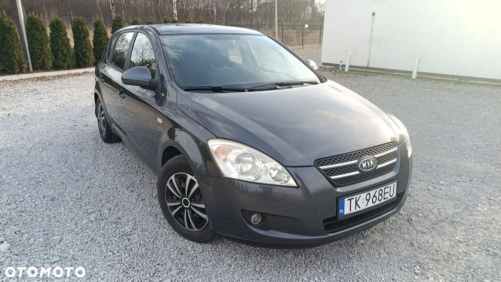 Kia Ceed 1.6 Crdi Comfort - 3