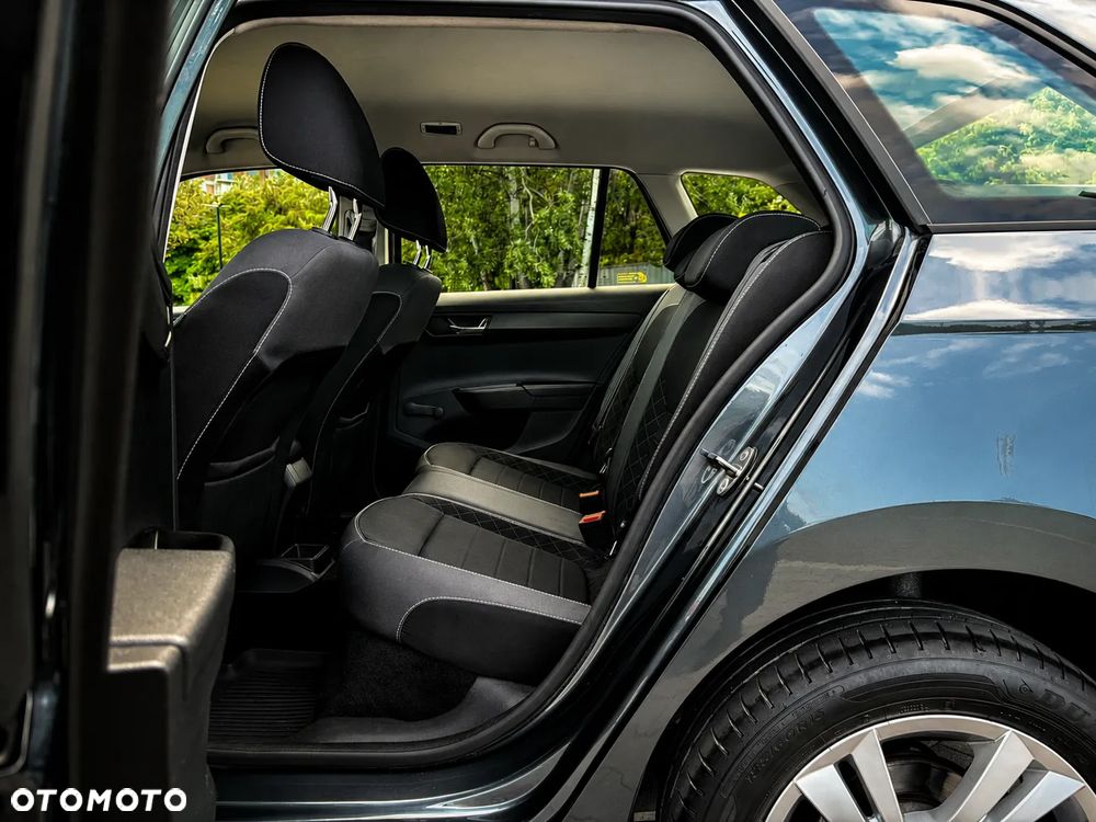 Skoda Fabia 1.0 TSI Ambition - 15