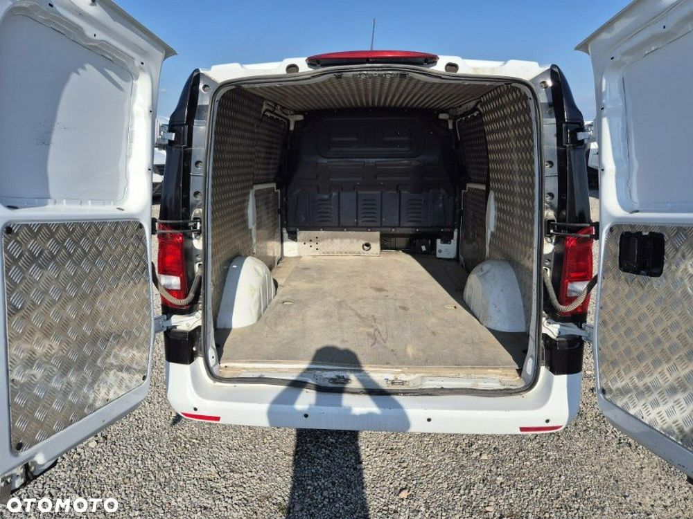 Mercedes-Benz Vito - 16