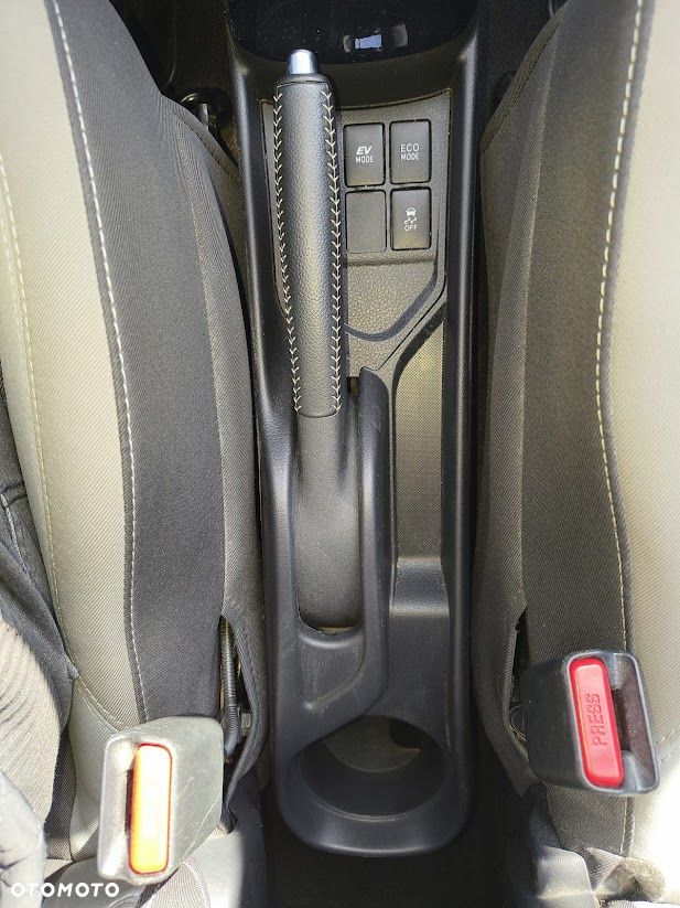 Toyota Yaris - 20
