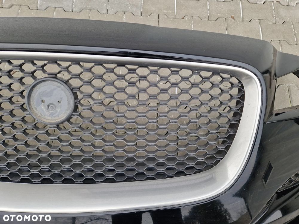 Zderzak Jaguar F Pace - 3