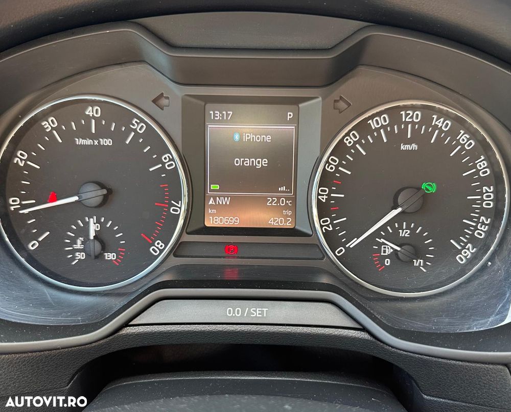 SKODA Octavia 2013 — imagine 20