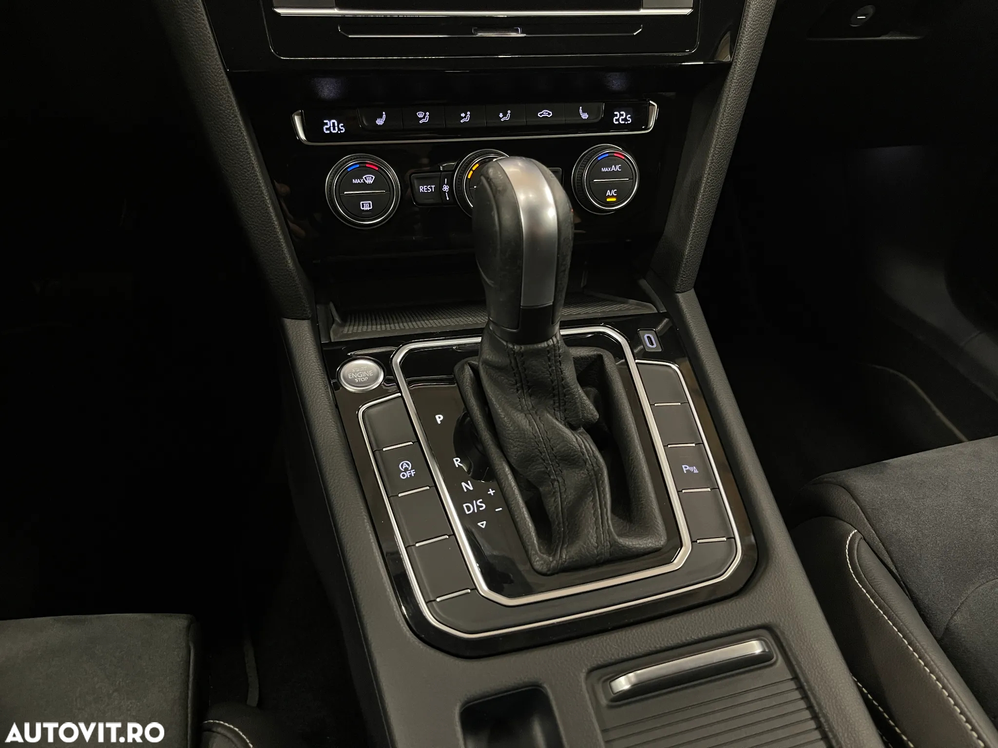 Volkswagen Passat 2.0 TDI DSG Highline - 22