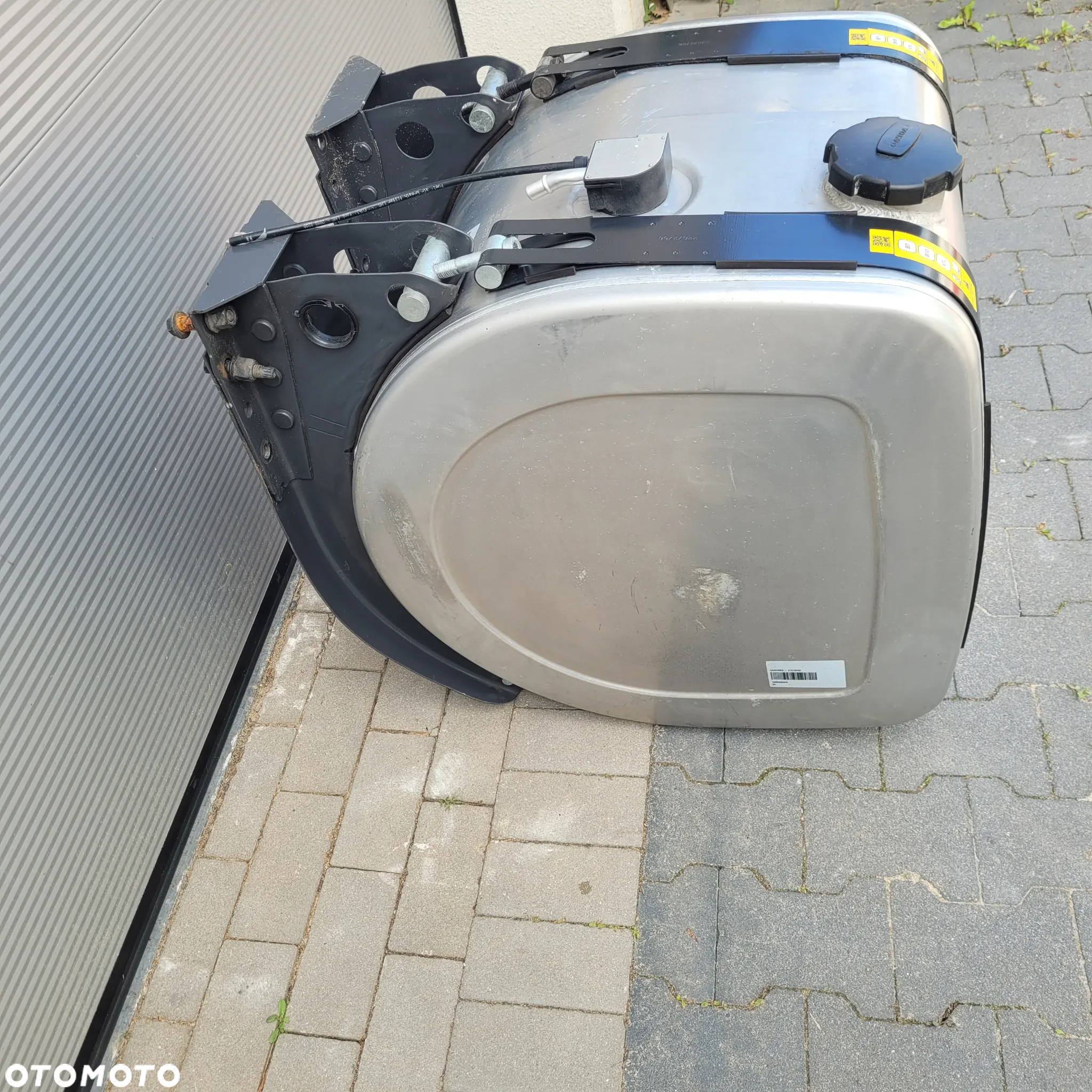 ZBIORNIK PALIWA VOLVO FH4 FM 240L 21516442 60X70X70 CM CHWALIM116 - 3