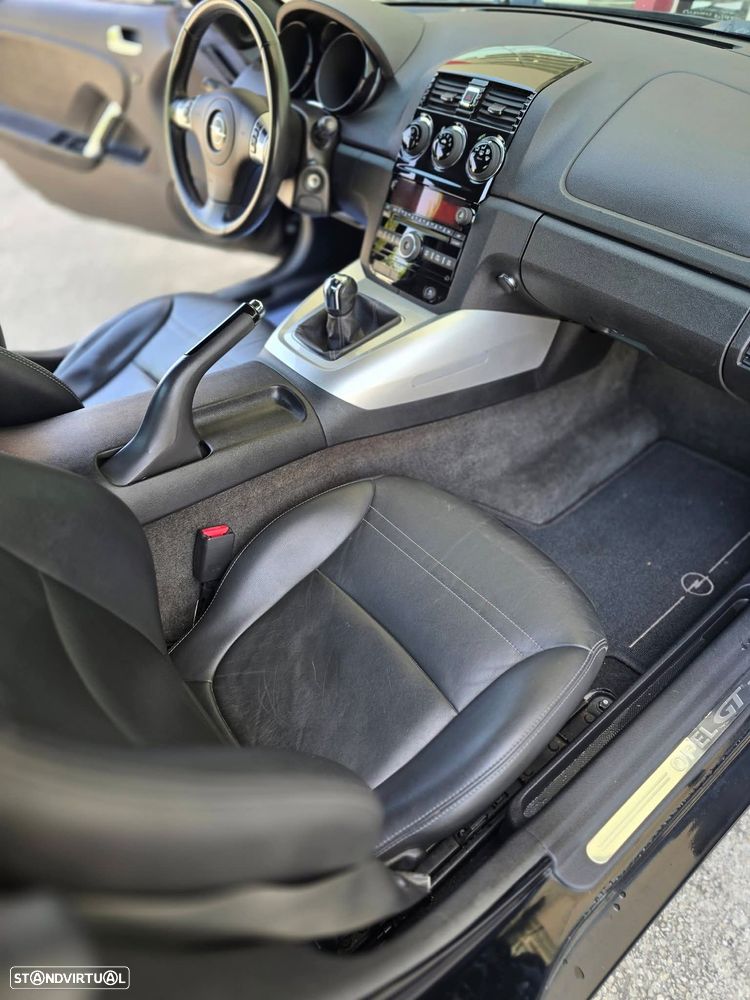 Opel GT 2.0 T - 16