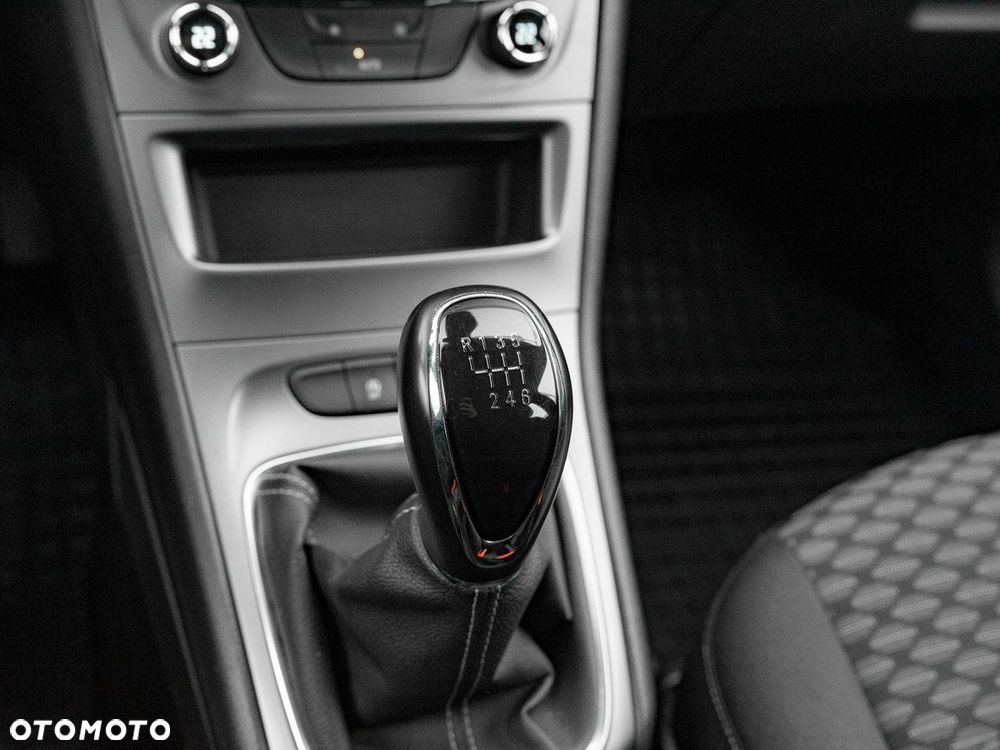 Opel Astra - 17