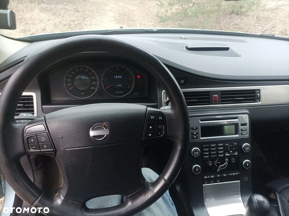 Volvo V70 2.0D Momentum - 14