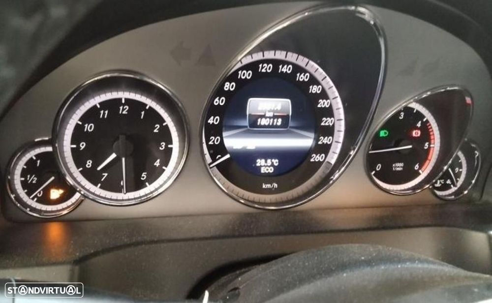 Mercedes-Benz E 220 - 4