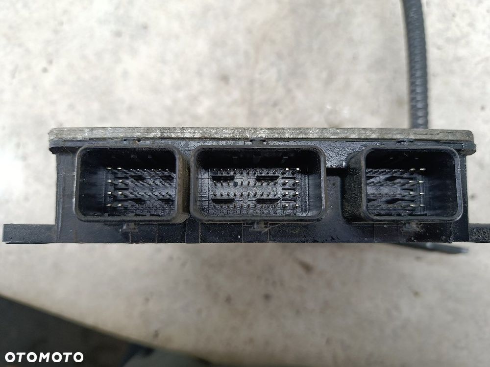 KOMPUTER, STEROWNIK RENAULT KANGOO II 8200399038  8200909666 1.5 DCI 86KM - 4