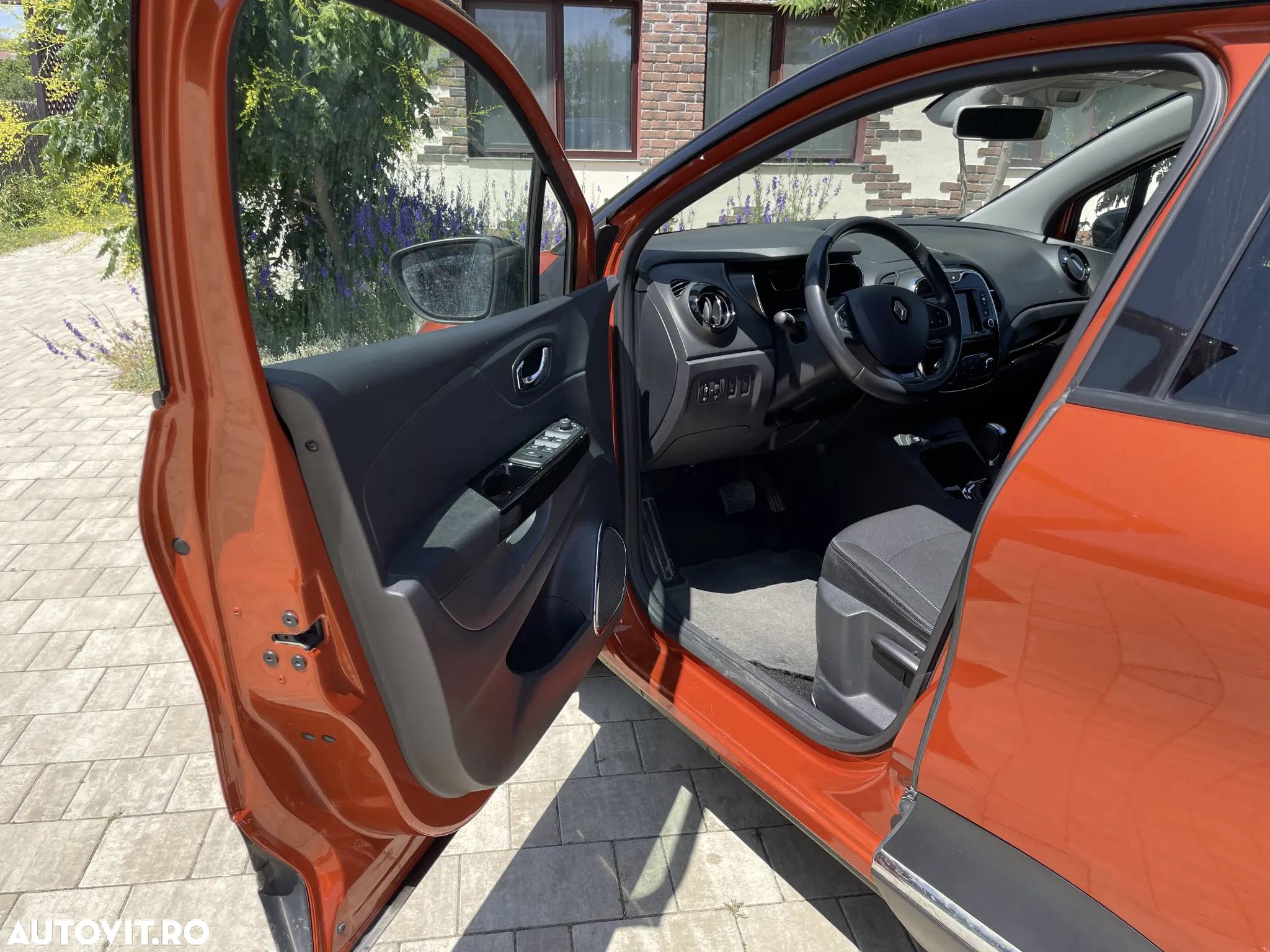 Renault Captur - 8