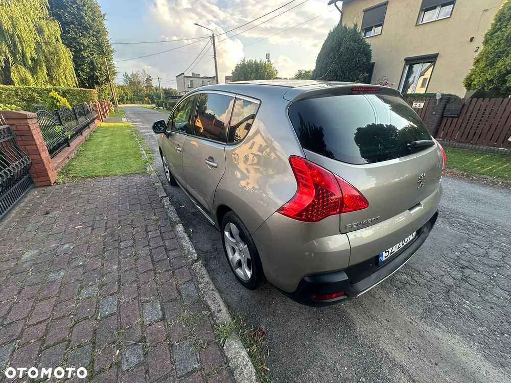 Peugeot 3008 1.6 HDi Premium - 7