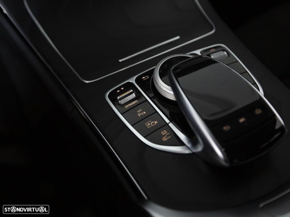 Mercedes-Benz C 300 de AMG Line - 27