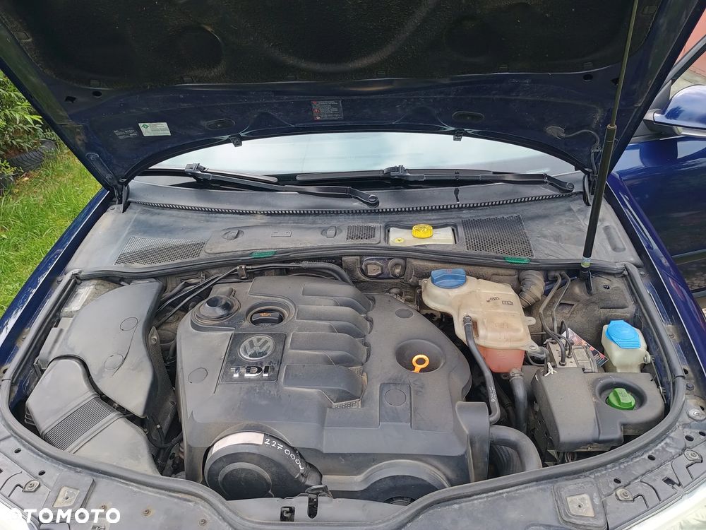 Volkswagen Passat 1.9 TDI - 9