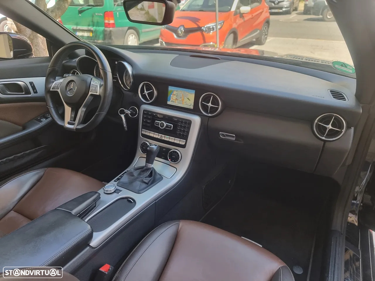 Mercedes-Benz SLK 200 (BlueEFFICIENCY) 7G-TRONIC - 15
