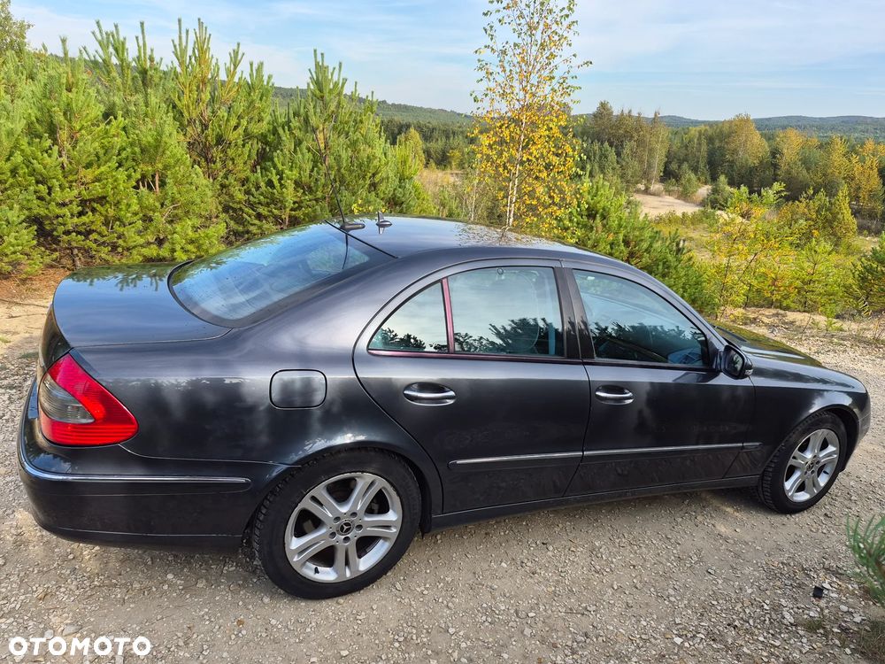 Mercedes-Benz Klasa E - 6