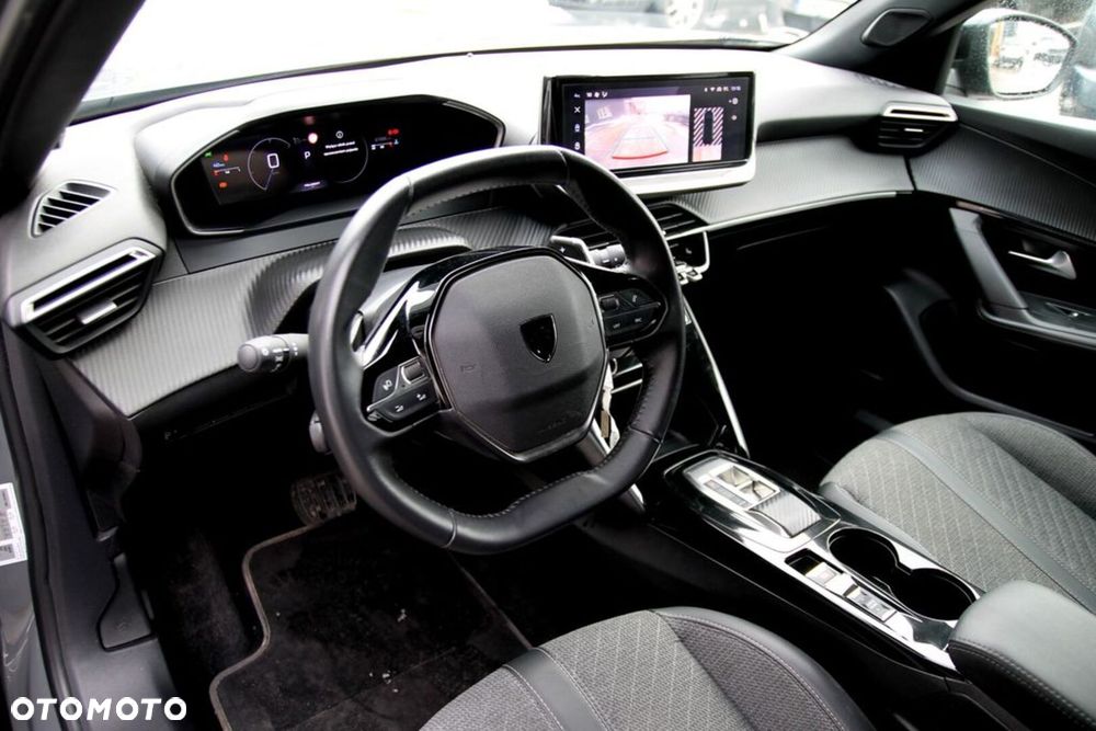 Peugeot 2008 1.2 PureTech Allure S&S EAT8 - 5