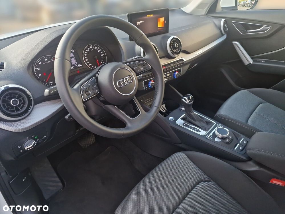 Audi Q2 - 10