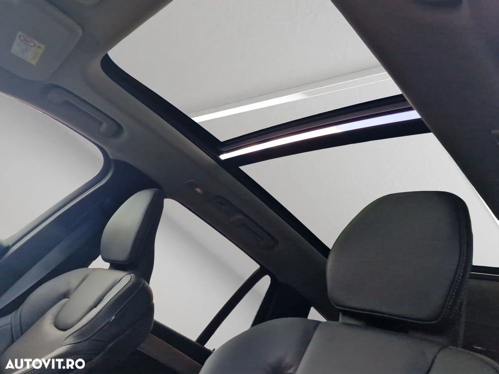 Volvo XC 90 - 20