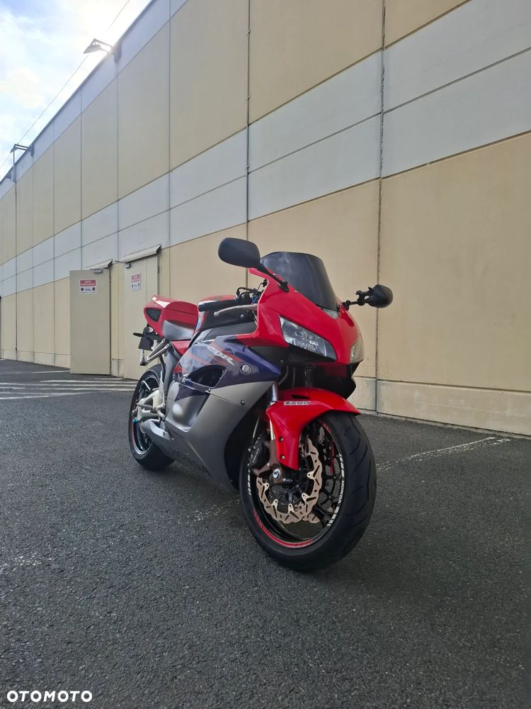 Honda CBR - 16