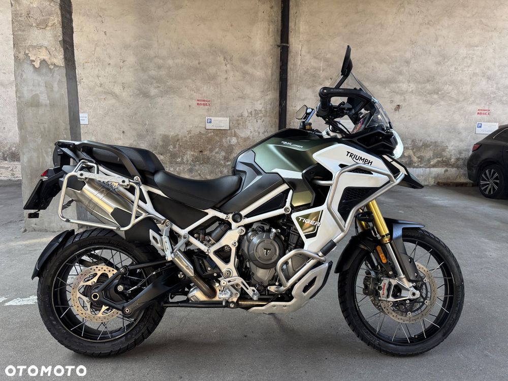 Triumph Tiger - 2