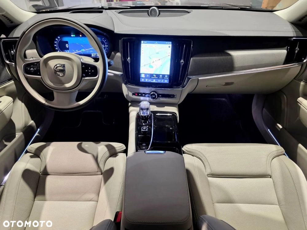 Volvo V90 T6 AWD Plug-In Hybrid Ultra Bright - 3