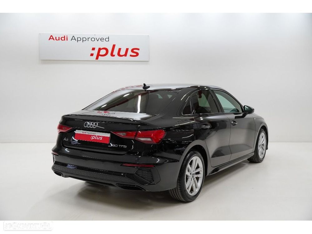 Audi A3 Limousine 30 TFSI S line S tronic - 4