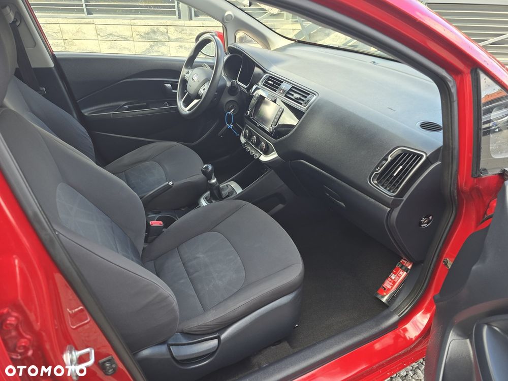 Kia Rio 1.2 Edition 7 - 14