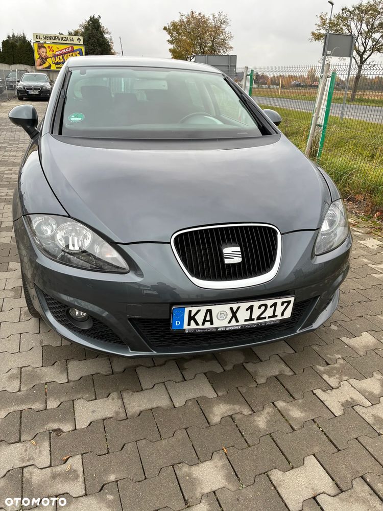 Seat Leon 2010 photo 4