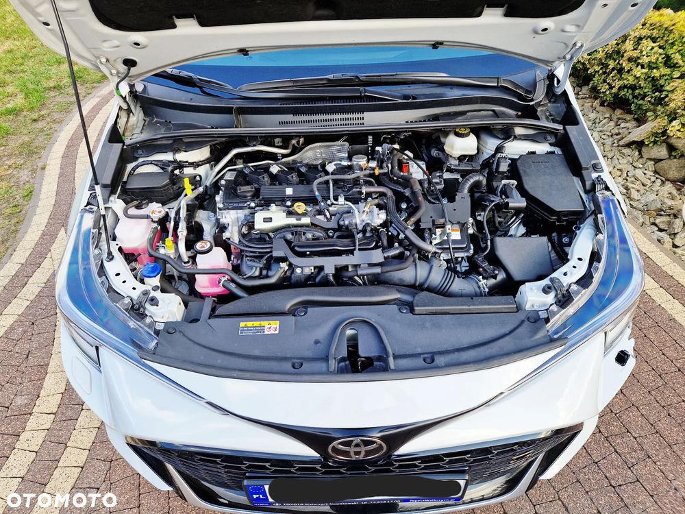 Toyota Corolla 2.0 Hybrid GR Sport Dynamic - 30