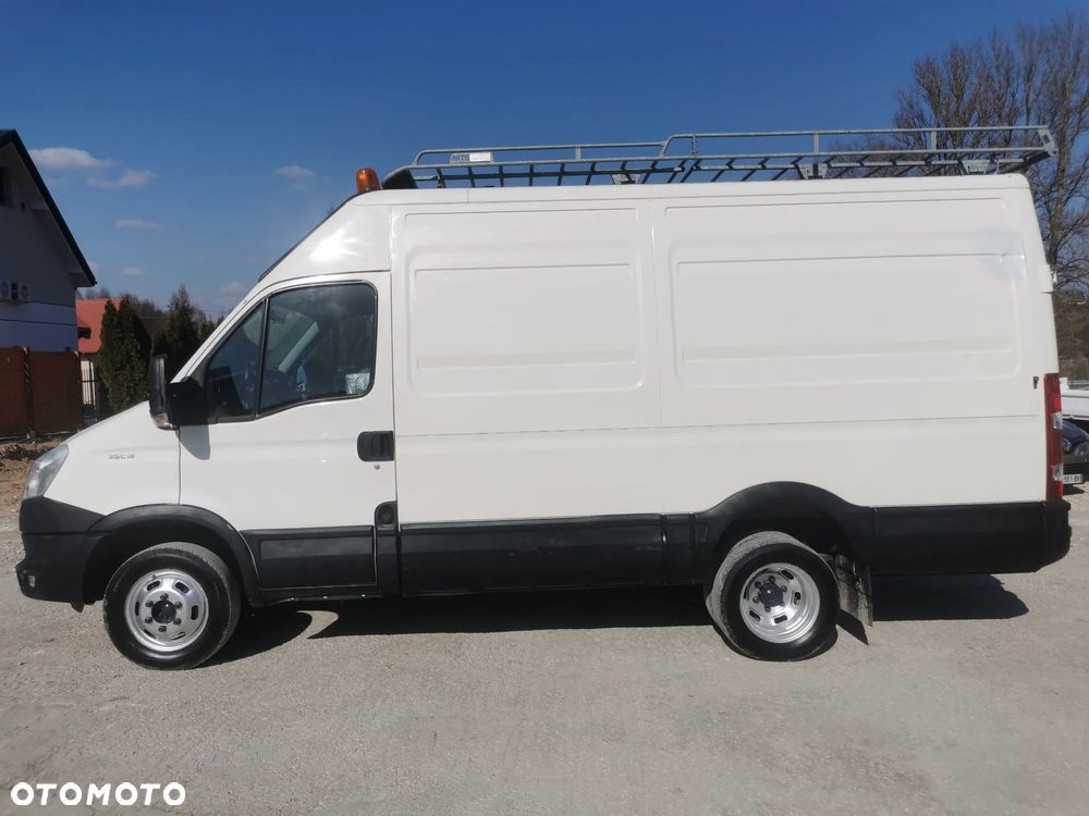Iveco Daily 35C13 blaszak 130KM blizniak L3H3 długi wysoki Klima Bagażachowy Hak L2H3 - 7