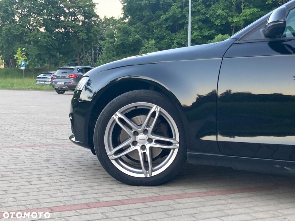 Audi A4 Avant - 1
